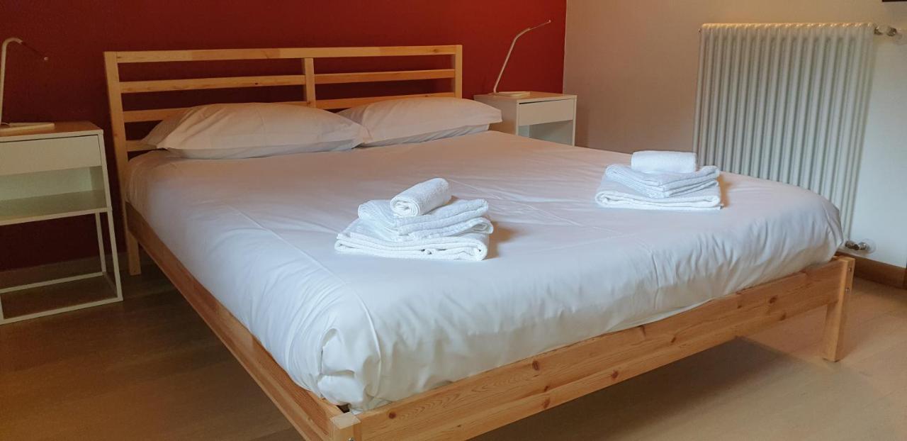 Appartamento Residenza Lavinia Monforte dʼAlba Εξωτερικό φωτογραφία