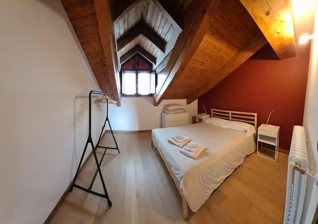 Appartamento Residenza Lavinia Monforte dʼAlba Εξωτερικό φωτογραφία